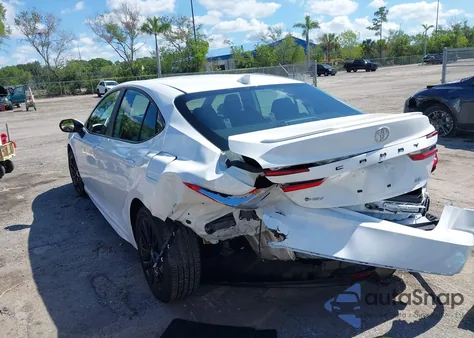 2025 Toyota Camry Se z USA, uszkodzony, nr VIN 4T1DAACK6SU046683